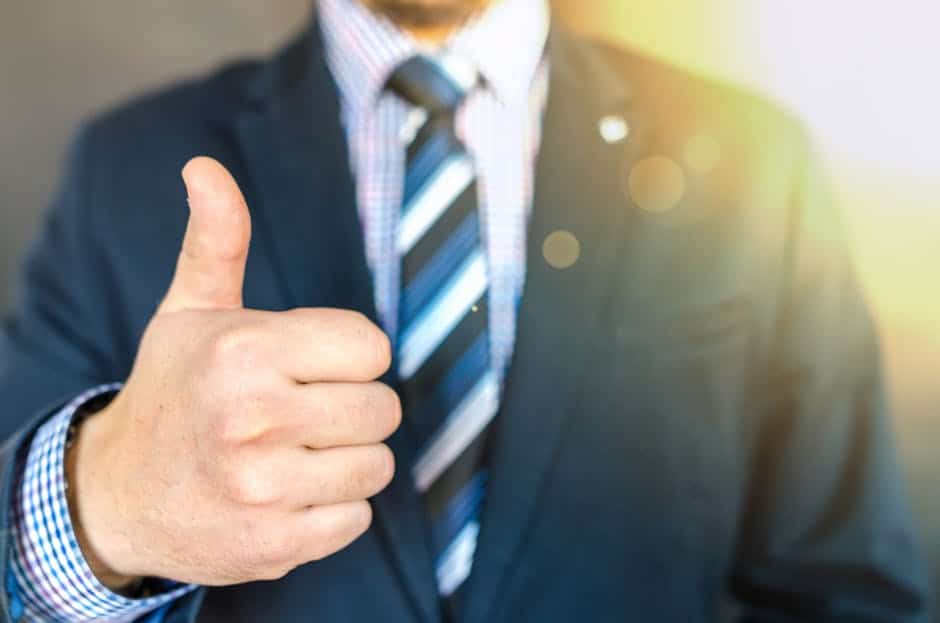 10 Business Card Alternatives That Will Make Your Company Stand Out