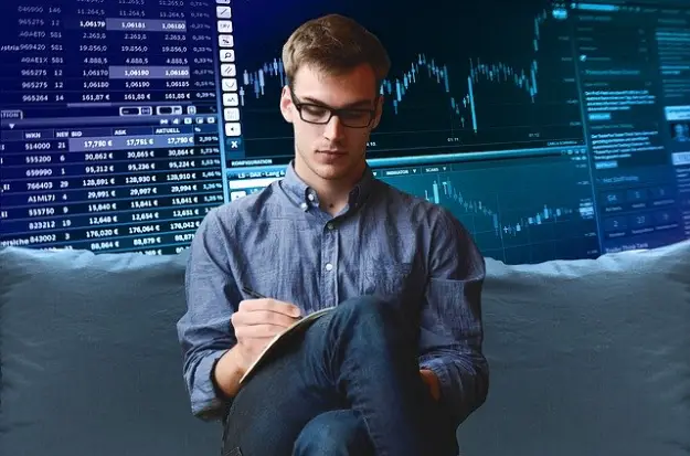 6 Strong Skills That'll Help You Become a Successful Forex Trader