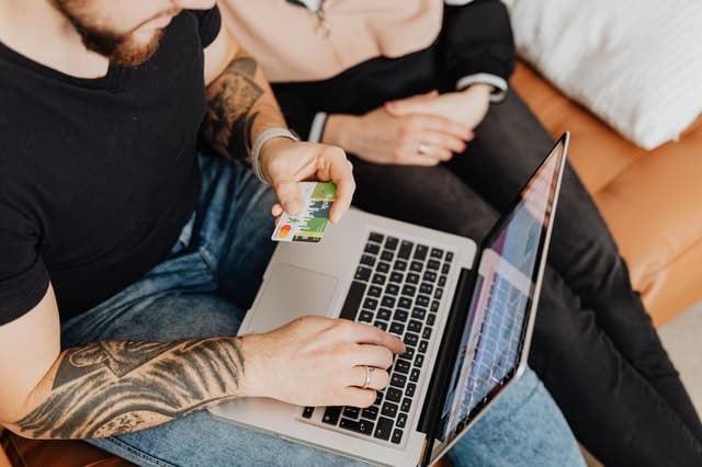 5 Effective Ways to Improve Your Credit Score