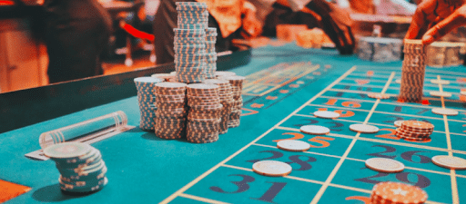 The Main Benefits of Getting into the Online Casino Business