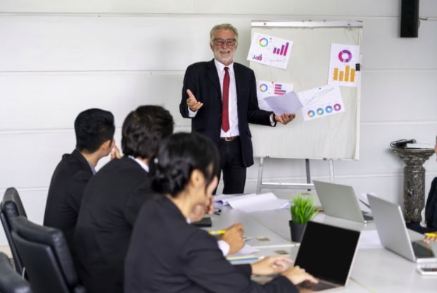 How Your Company Can Support a Senior Leader During Divorce