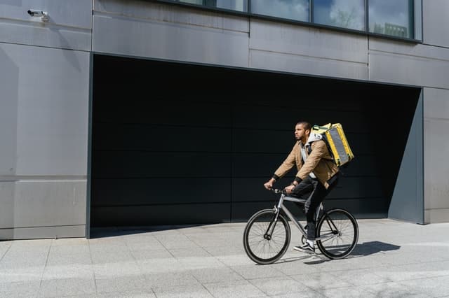 What are the Common Legal Issues that Arise in Bicycle Accident Cases?