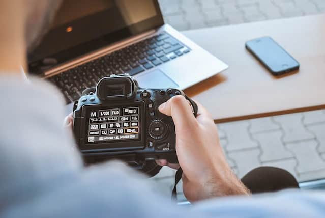 5 Ways to Make Your Photos Look Professional: A Guide For Business Owners
