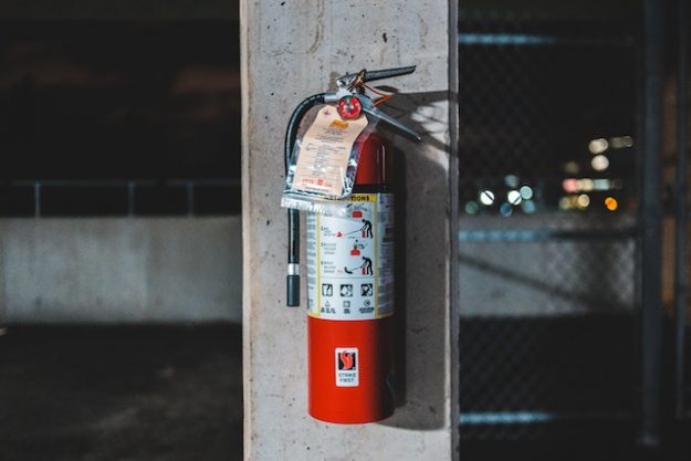 Best Fire Extinguisher Service in Houston: How to Choose the Right One for Your Business