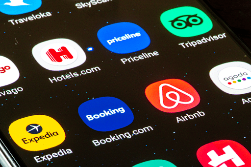 10 Travel Apps to Download Before Your Trip!