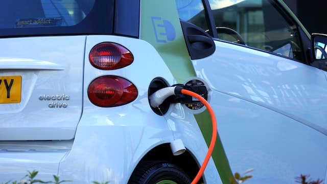 What You Should Know About Electric Cars