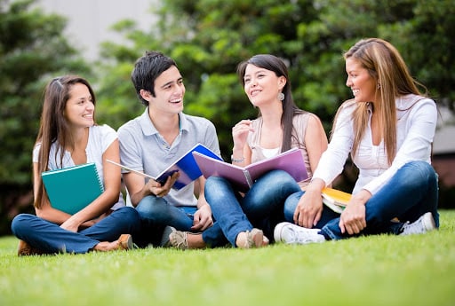 Things to Keep In Mind When Marketing to College Students