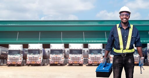 Managing Field-Based Employees: 8 Best Practices and Tools to Improve Performance