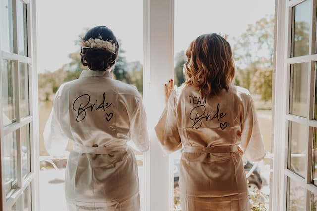 Make Your Big Day Even More Special With Customized Wedding T-Shirts