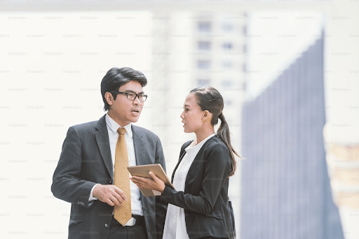 4 Tips for Finding and Hiring an Executive Assistant