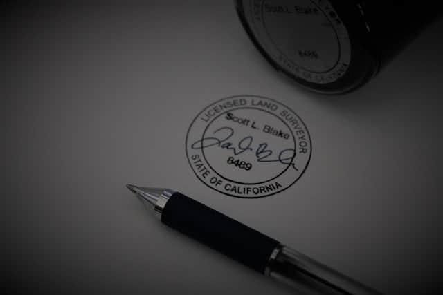 Enhancing Efficiency with Signature Stamps: A Time-Saving Solution