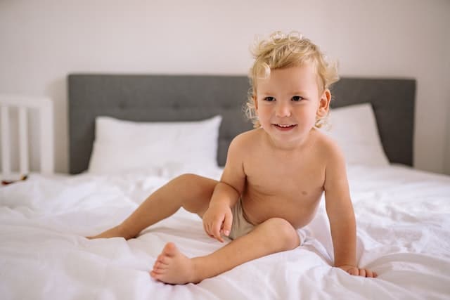 Essential Tips for Choosing the Right Diapers