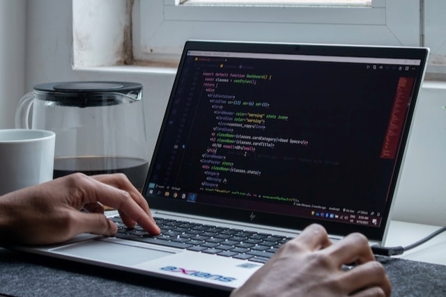 From Code to Canvas: The Technical Foundations of AI Art Tools