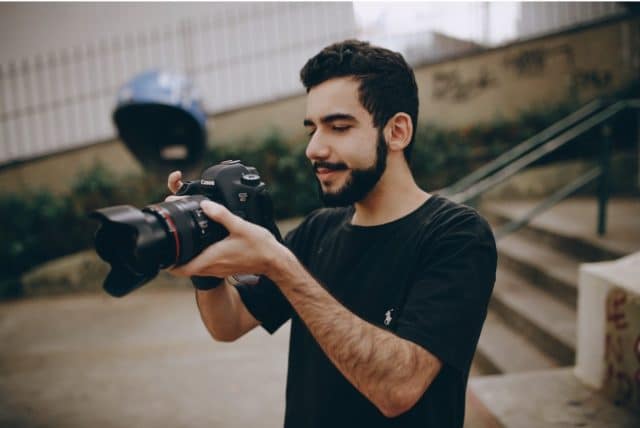 10 Hobbies to Take Up This Holiday Season