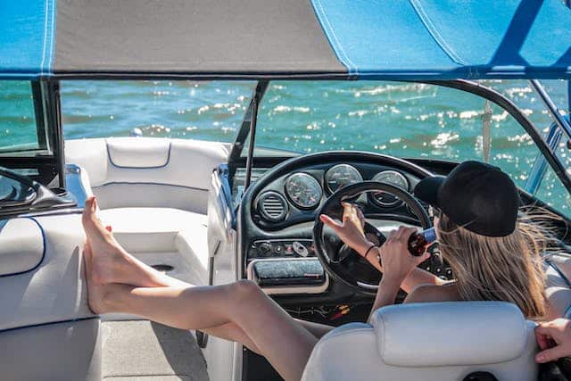 6 Tips to Help You Choose the Best Marine Audio System for Your Boat