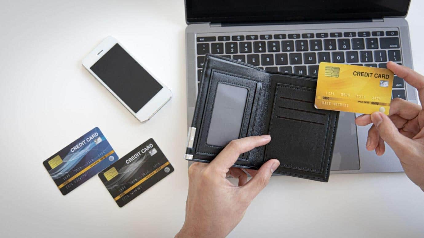 How to Apply for a Credit Card Easily and Successfully