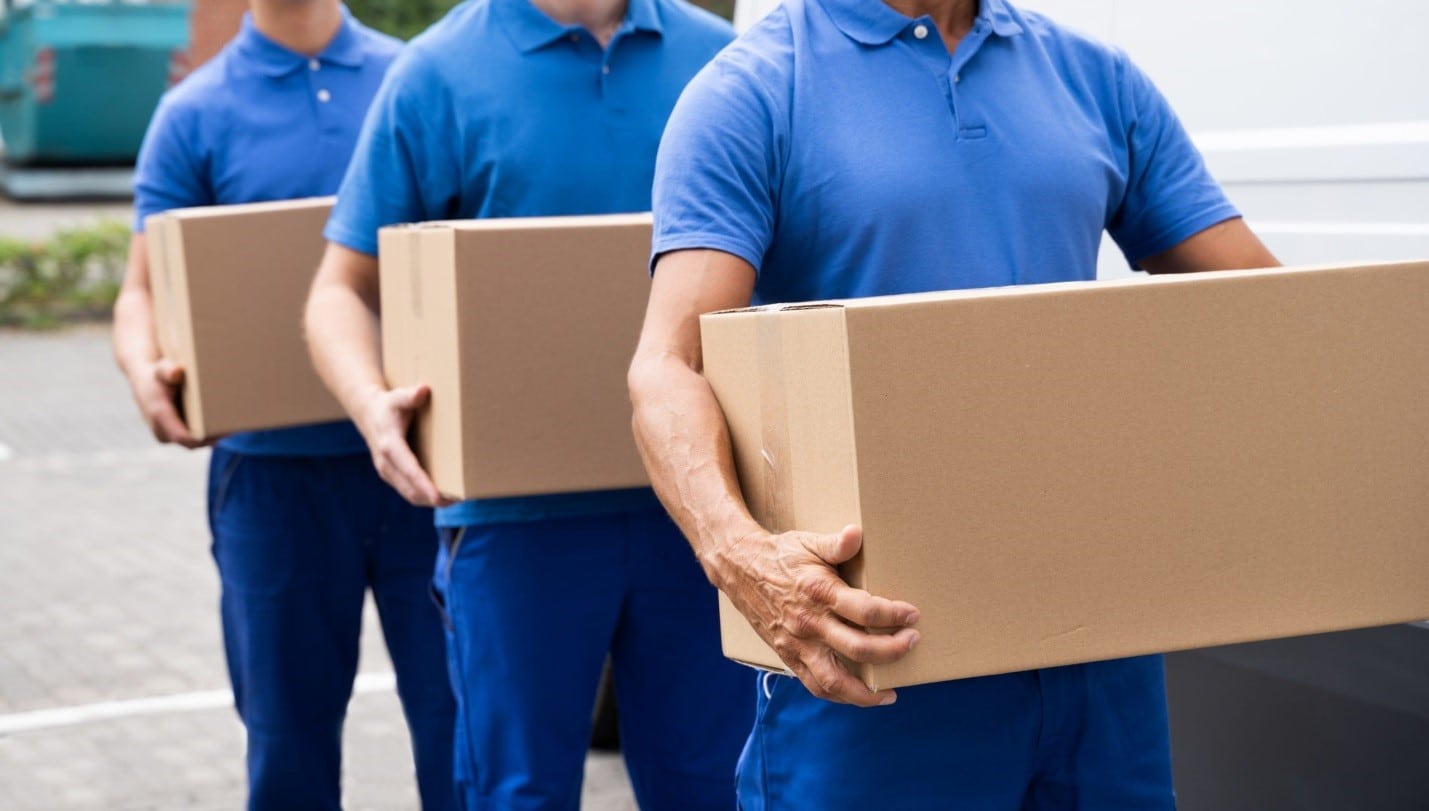 Pros of Hiring Movers & Choosing Among Royal Alaskan Movers & More