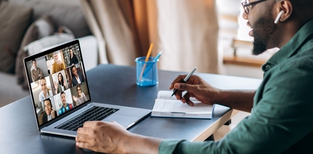 How To Build Stronger Communication Habits at Work